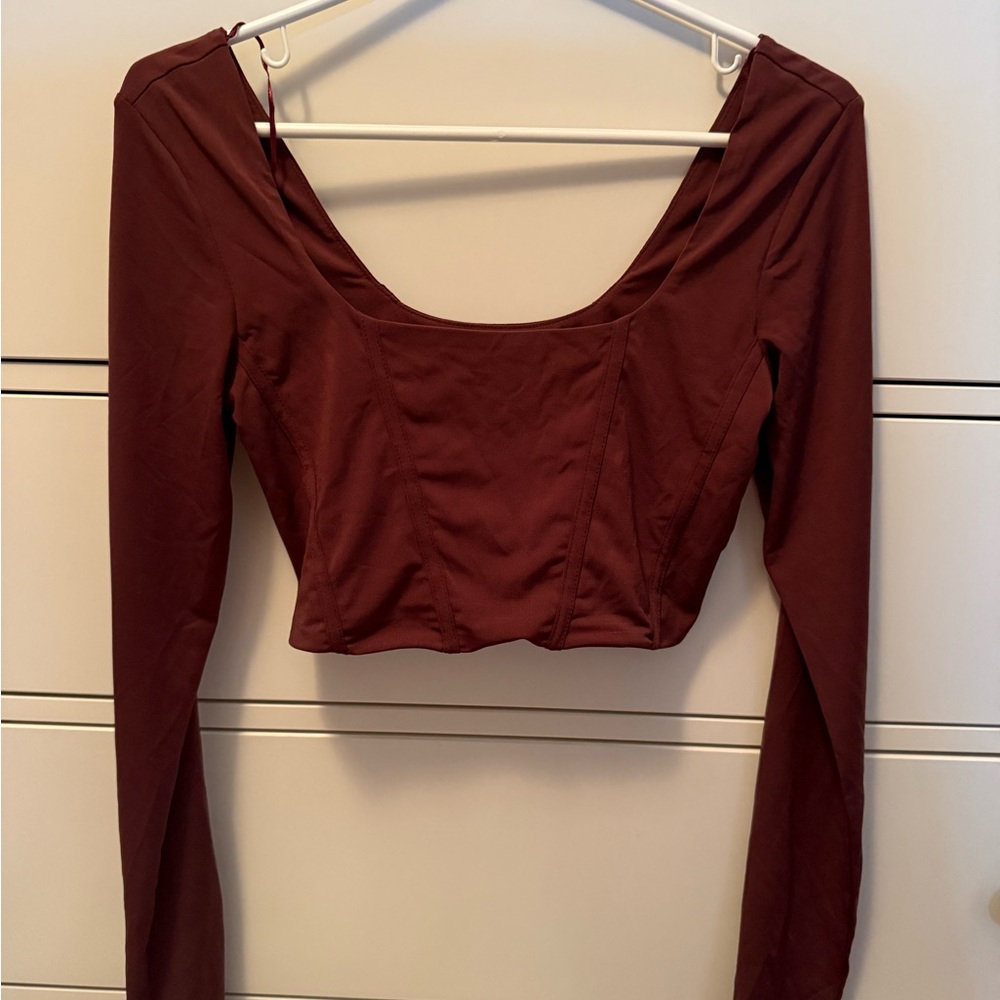 Dynamite burgundy Long Sleeve cropped top